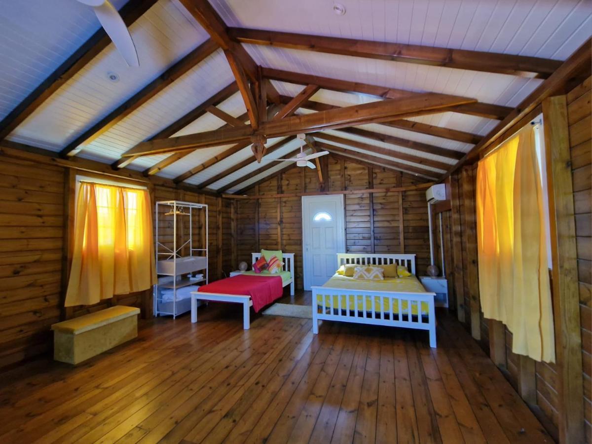 Le Cosy Bungalow De Lili / 5Min De L'Aeroport Les Abymes Ngoại thất bức ảnh