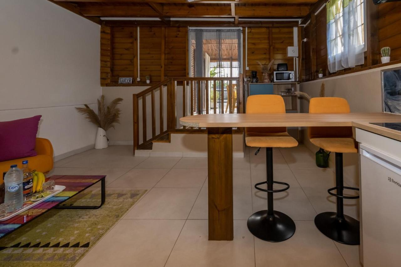 Le Cosy Bungalow De Lili / 5Min De L'Aeroport Les Abymes Ngoại thất bức ảnh